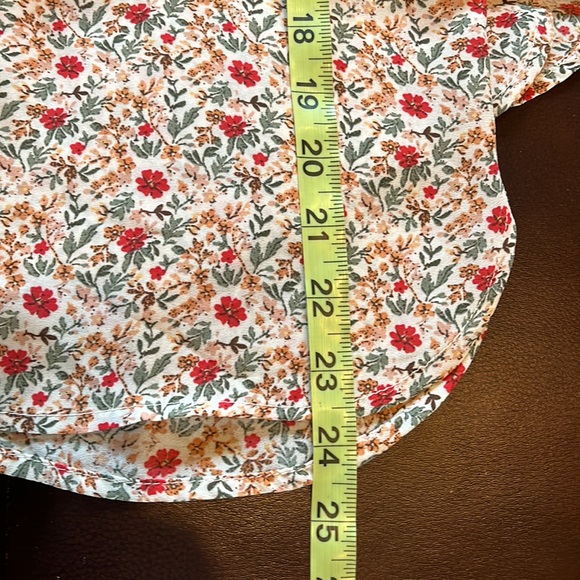 Max Studio Women’s Fall Floral Half Button Georgette Blouse size Medium - Picture 8 of 10